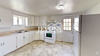 Building Photo - 2851 Rosenkranz Rd