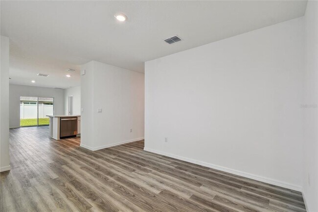 Foto del edificio - 10551 Dusty Boot Rd