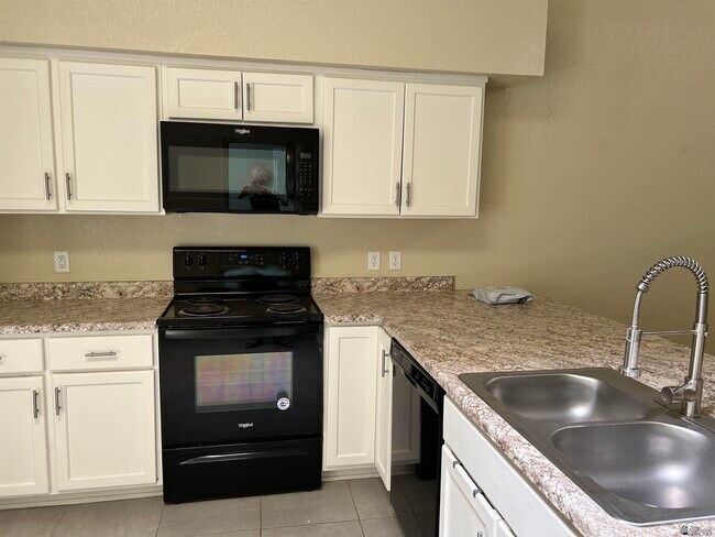 Foto del edificio - 3956 S Brianna Dr