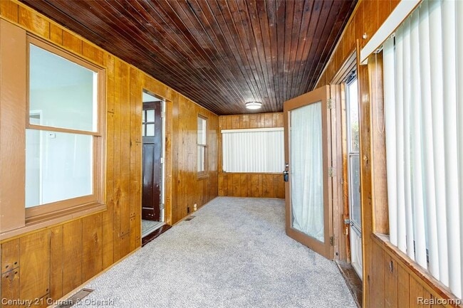 Foto del edificio - 26361 Parkington St