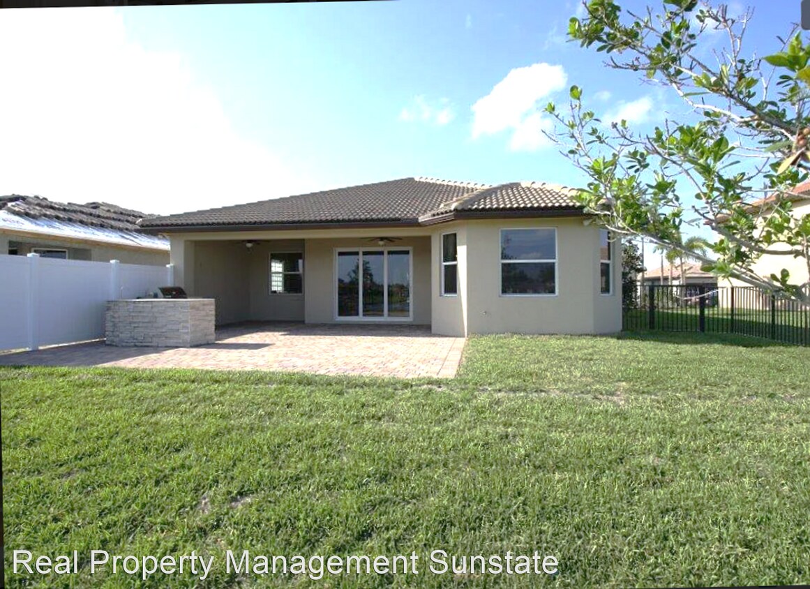 Foto del edificio - 3 br, 2 bath House - 5038 Manchia Drive