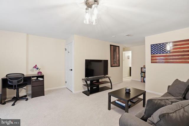 Foto del edificio - 6320 Chimney Wood Ct