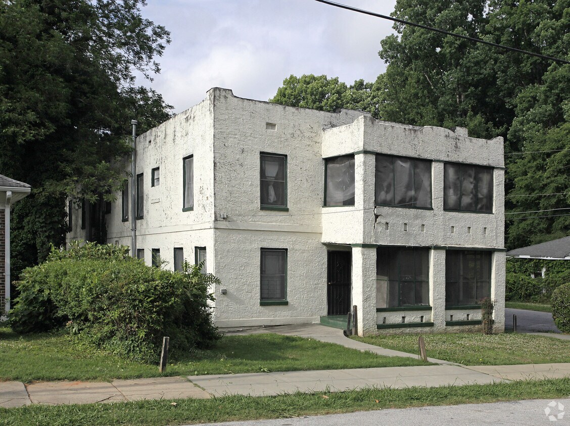 Building Photo - 1478 Beecher St