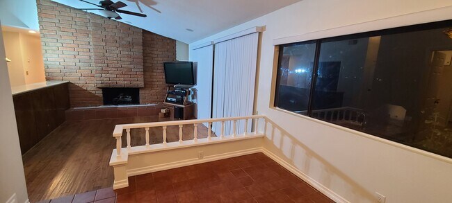 Foto del edificio - 861 Via Alameda