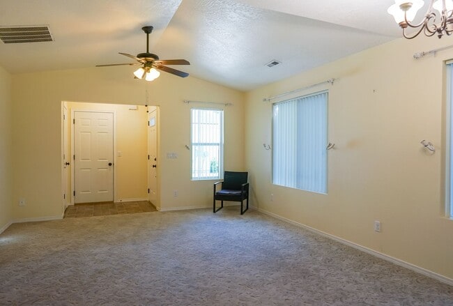 Building Photo - July 1st move in