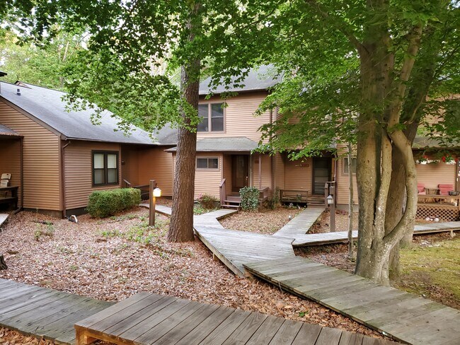 Foto del edificio - 23320 Red Oak Ct
