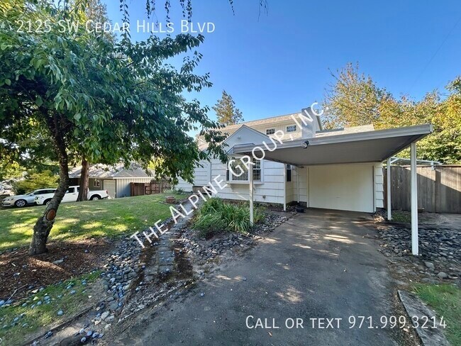 Building Photo - Unique 4 Bedroom in Cedar Hills!