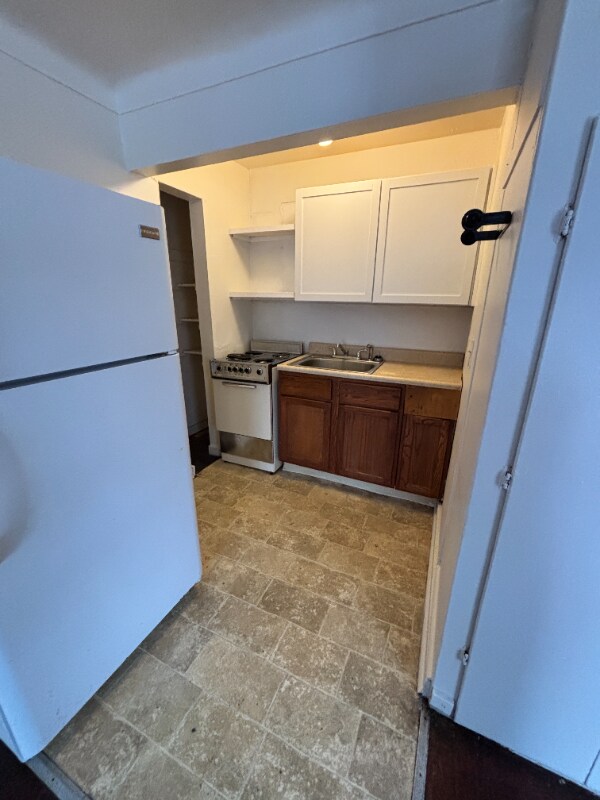 Building Photo - 1234 Egleston Ave