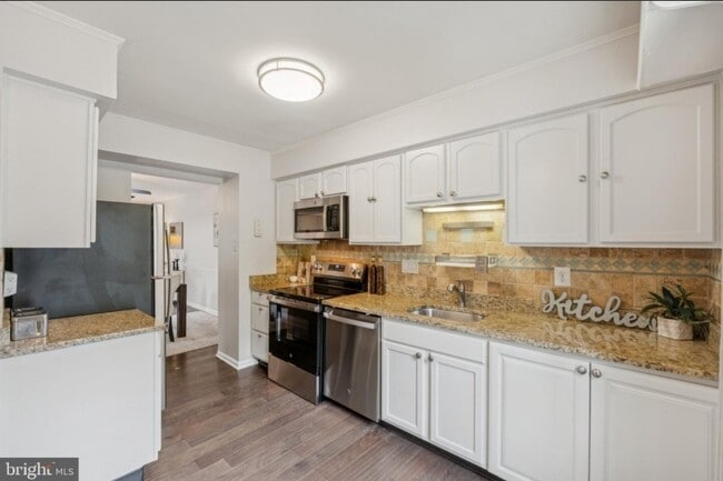 Photo - 13812 Tabiona Dr Townhome