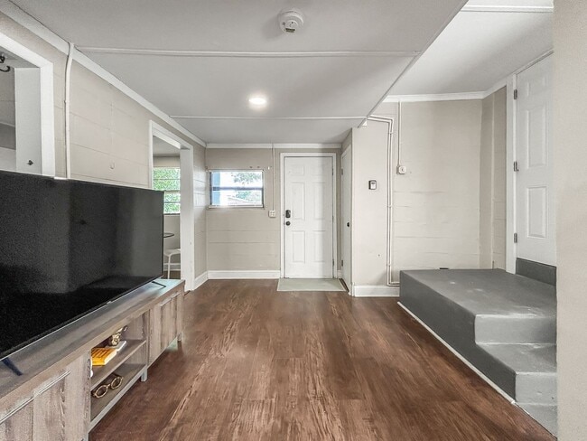 Photo - 1515 E 31st Ave Apartment