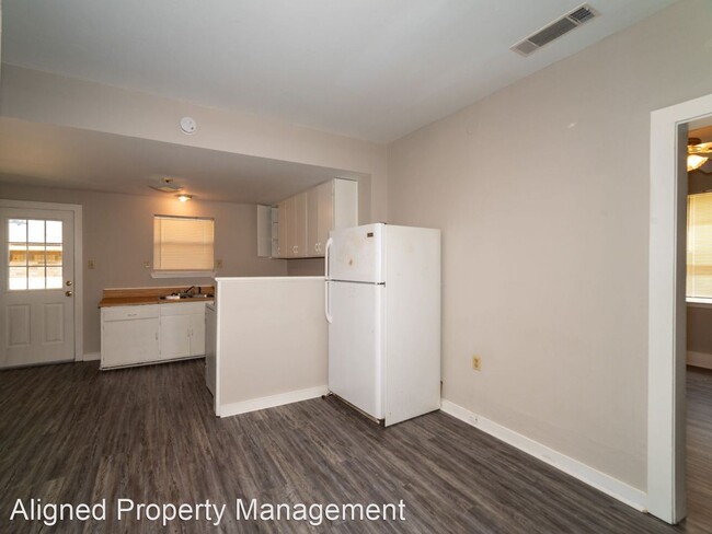 Foto del edificio - 3 br, 1 bath House - 709 W. 45th