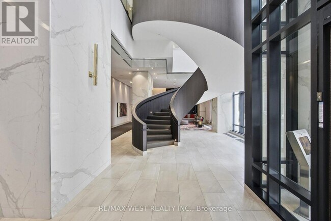 Building Photo - 7 Mabelle Ave