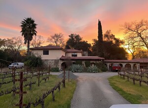Building Photo - 102 Foothill Blvd