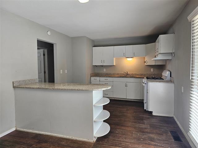 Foto del edificio - 6213 Dodson Terrace