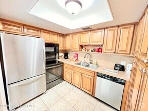 Building Photo - 151 Cape Shores Cir