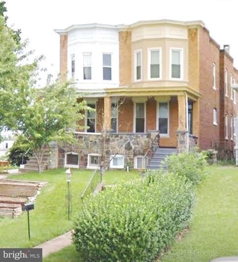 Primary Photo - 3833 Wilkens Ave