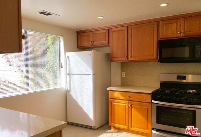 Foto del edificio - 3712 Evans St W