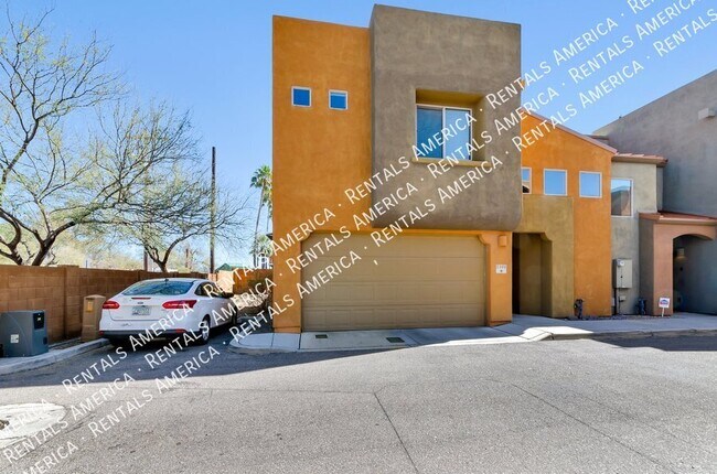 Foto del edificio - 3830 E 3rd St