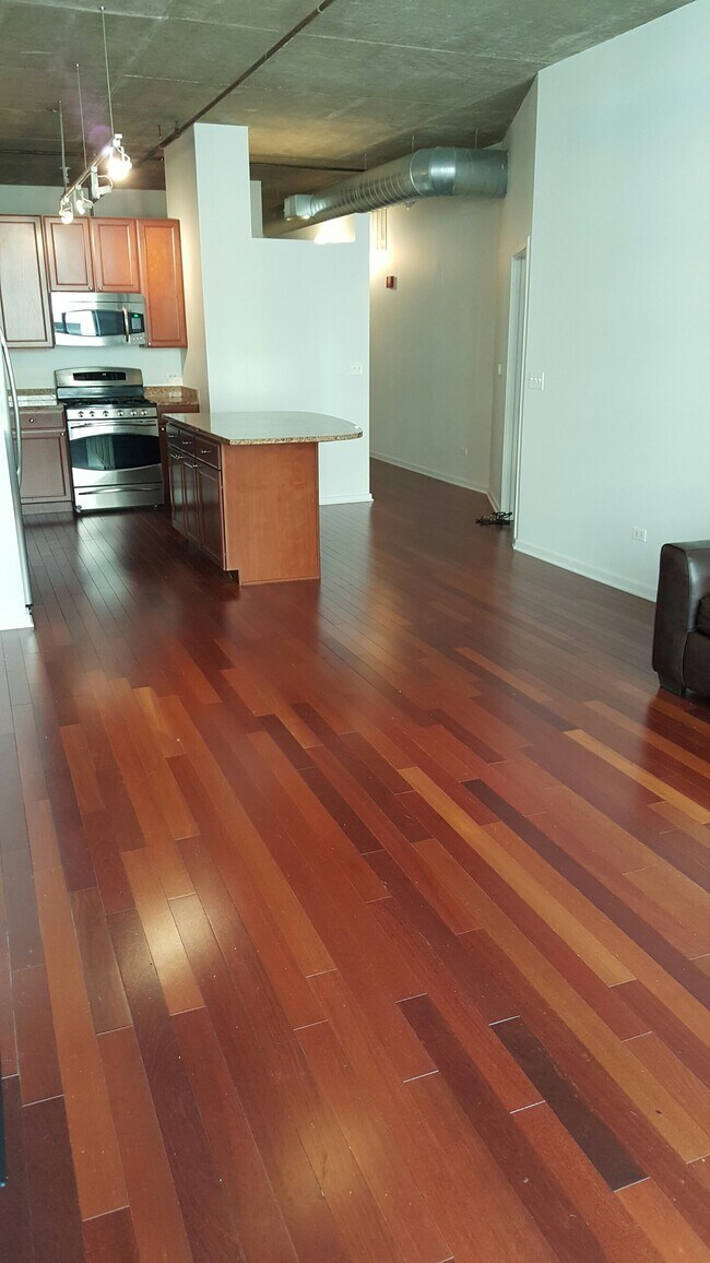 Foto del edificio - 520 S State St