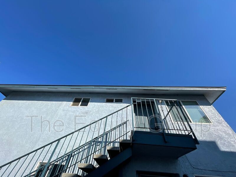 105 W Sonora Ave, Tulare, CA 93274 House Rental in Tulare, CA