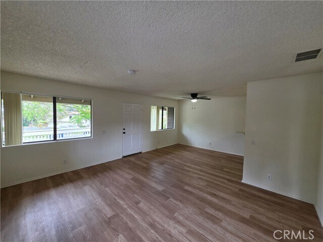 Foto del edificio - 26257 Hillsford Pl