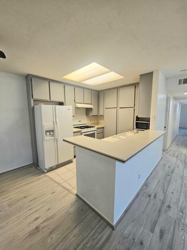 Building Photo - 31200 Landau Blvd