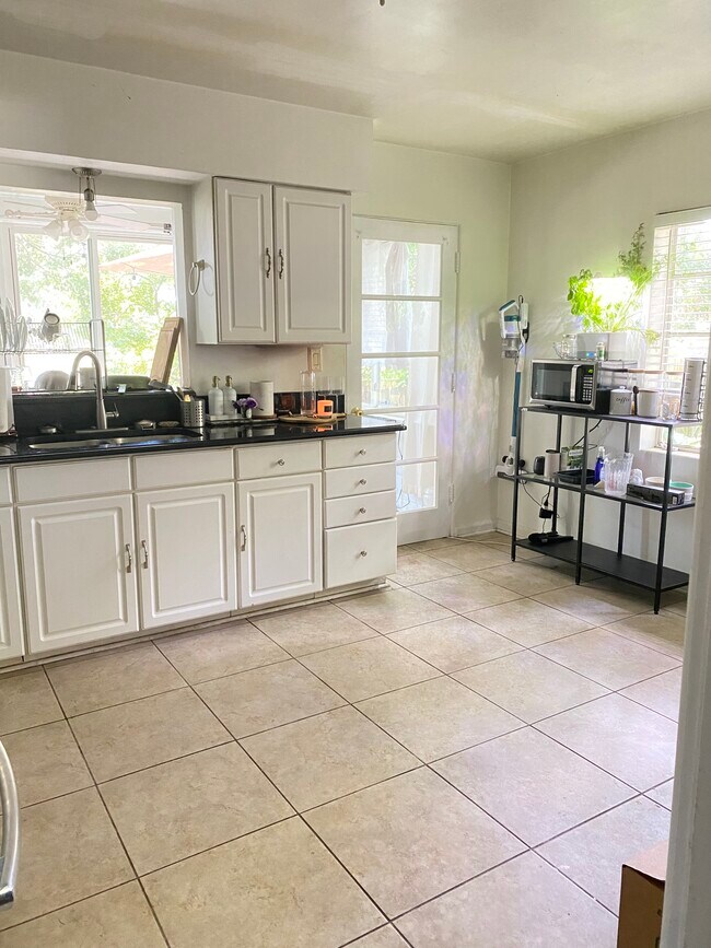 817 Putnam Ave, Orlando, FL 32804 House Rental in Orlando, FL