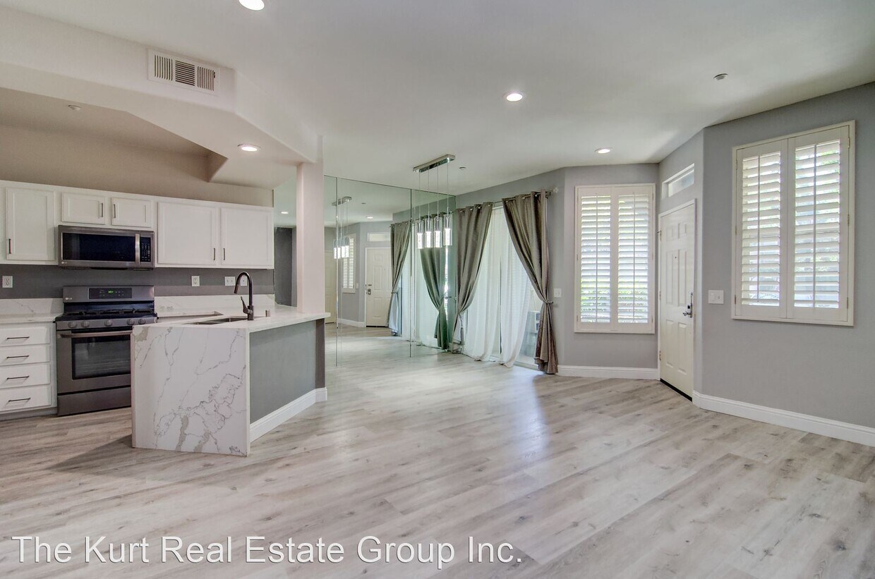 Foto principal - 2 br, 2.5 bath House - 604 Larkridge