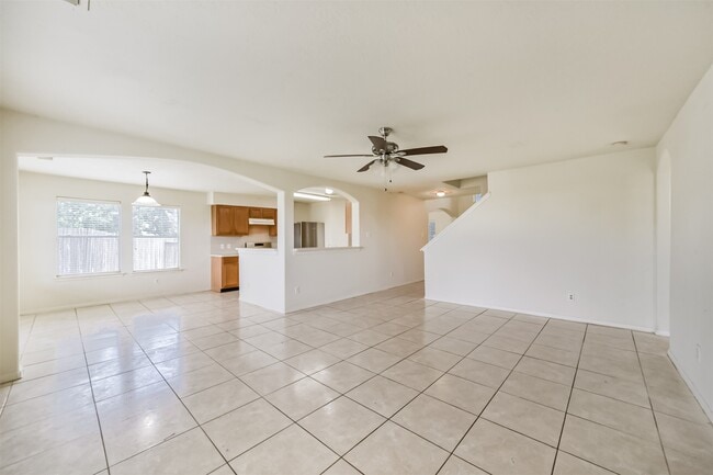 Building Photo - 7102 Calix Ln