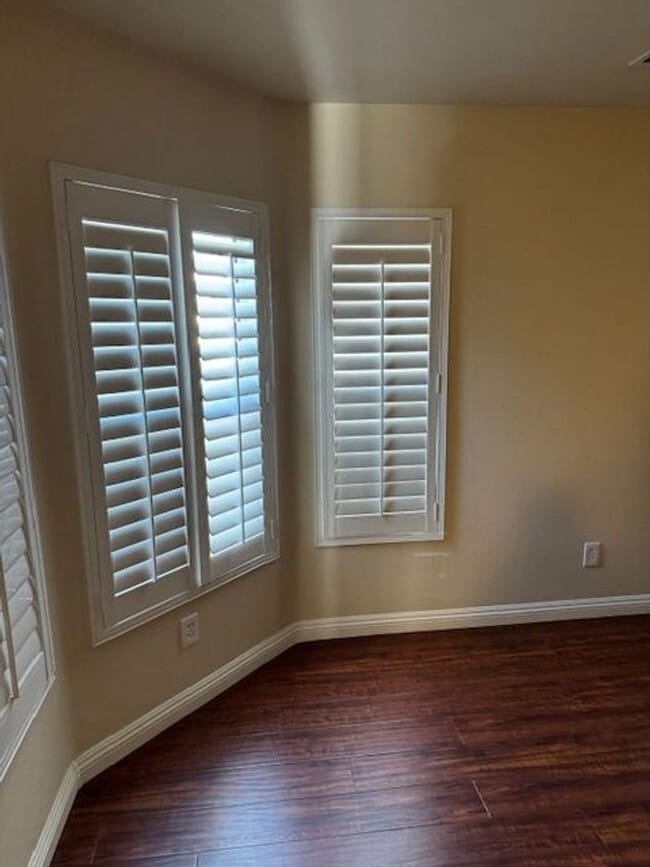 Building Photo - 4 Bed home in Mountains Edge