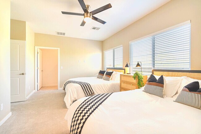 Foto del edificio - 16601 N Parkview Pl