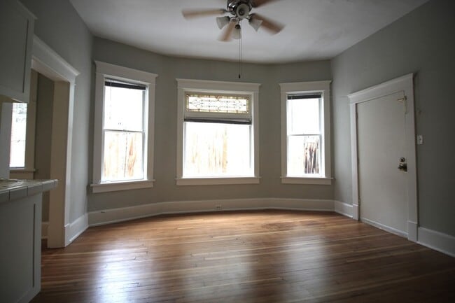 Building Photo - 851 E 3rd Ave