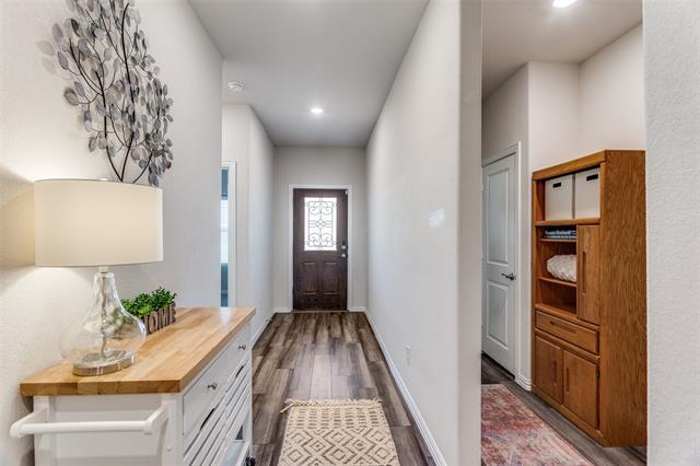 Building Photo - 2833 Brittlebush Dr