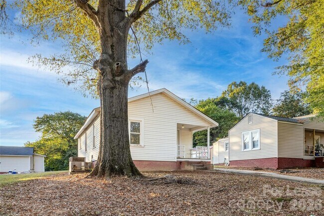 Foto del edificio - 109 Cleveland Ave