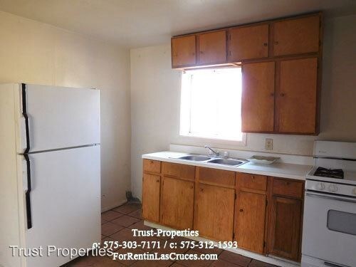 Building Photo - 1743 N Mesquite St