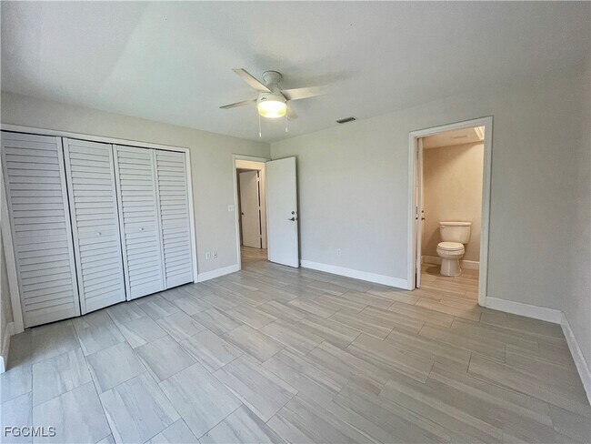 Foto del edificio - 5023 SW 16th Pl