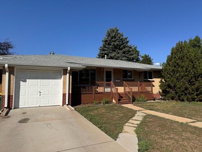 Photo - 7525 Julian St House