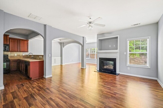 Foto del edificio - 2892 Cross Creek Dr