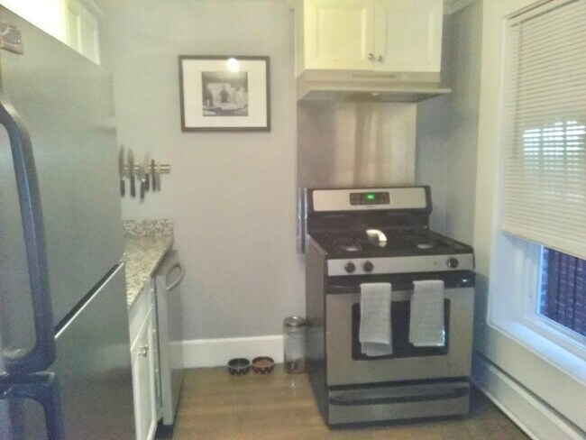 Foto del edificio - 86 Savin Hill Ave