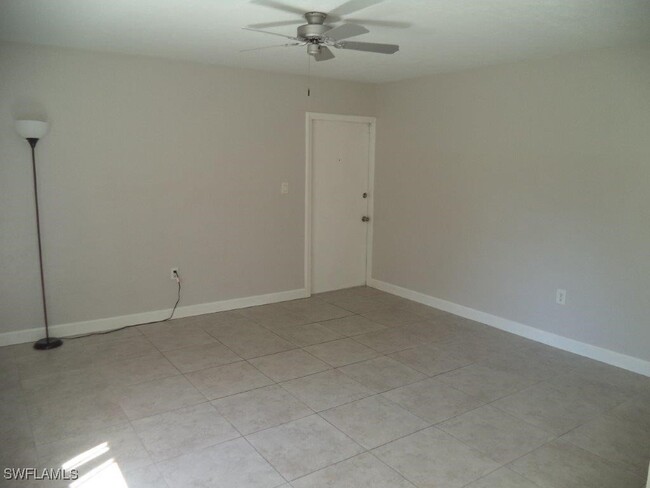 Building Photo - 8093 Country Rd