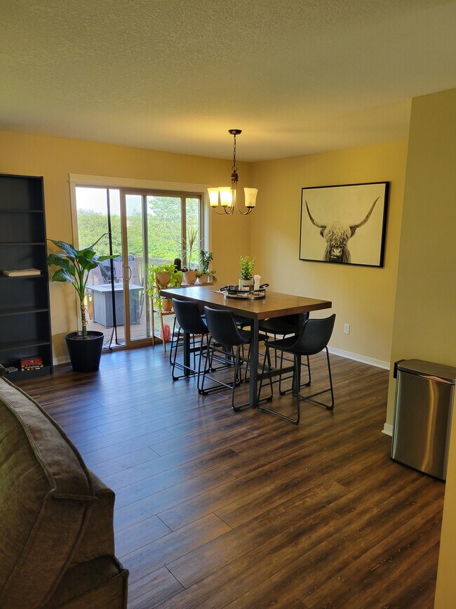 Foto del edificio - 29357 Wildwood Rd