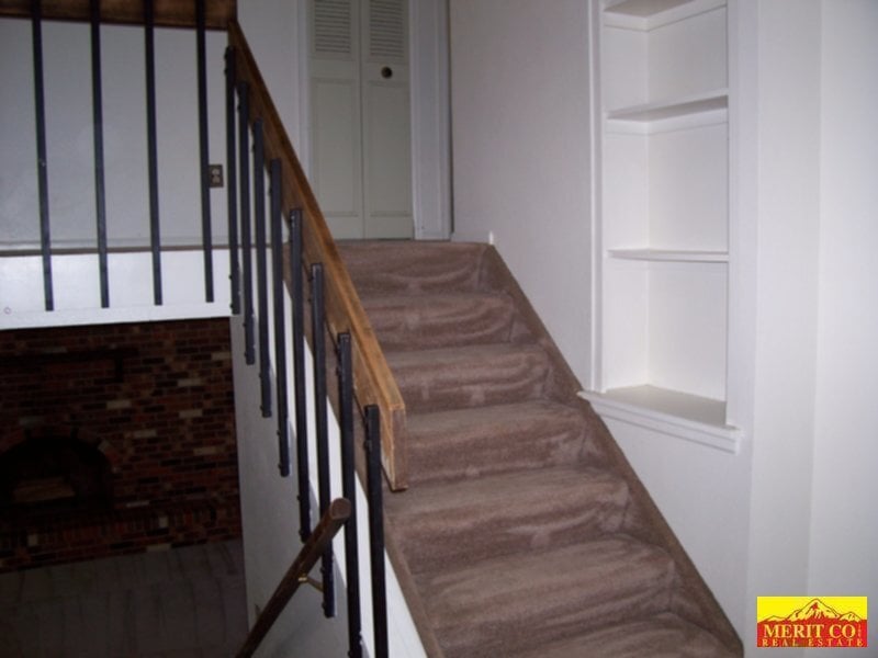 Building Photo - Single Family Home