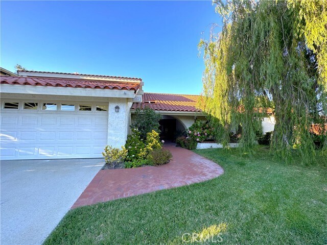 Foto principal - 26543 Academy Dr