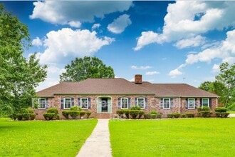 Building Photo - 1003 Chesterfield Ave