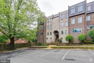 Building Photo - 5001 7th Rd S