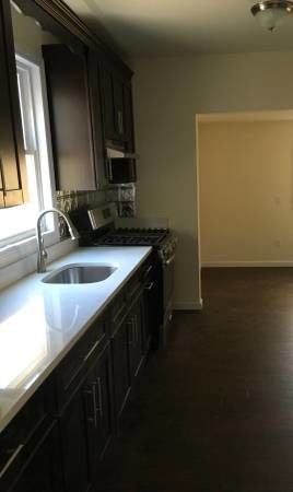 Primary Photo - 27 Armett St