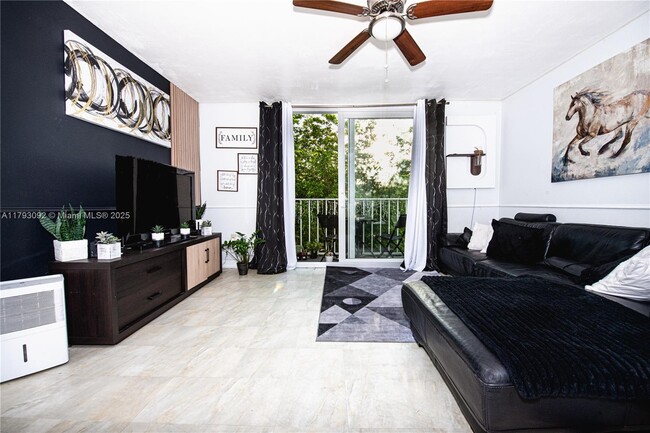Foto del edificio - 1740 NW N River Dr