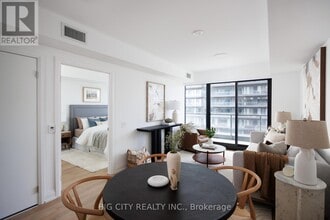 Building Photo - 36 Brentcliffe Rd