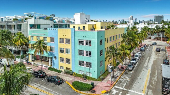 Building Photo - 1460 Ocean Dr