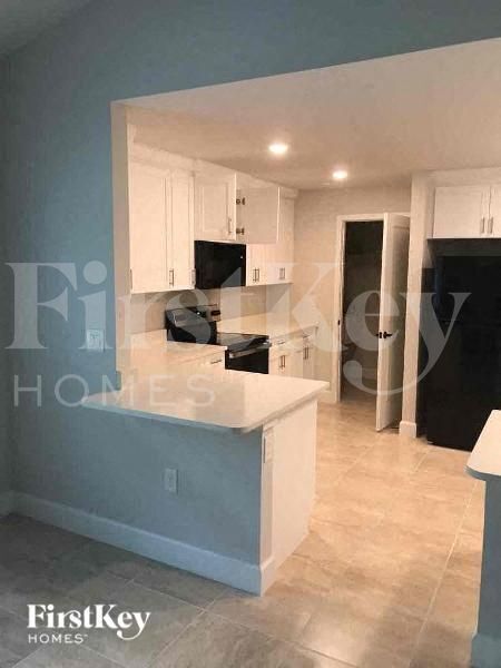 Foto del edificio - 3742 Kenyon St